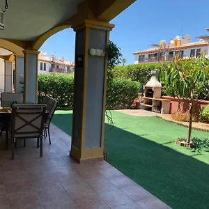  Apartamento Con Jardín Privado Y Acceso A Piscina España